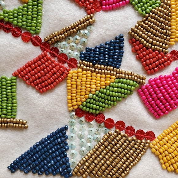 Vintage COLORful beaded wool clutch - Picture 8 of 9